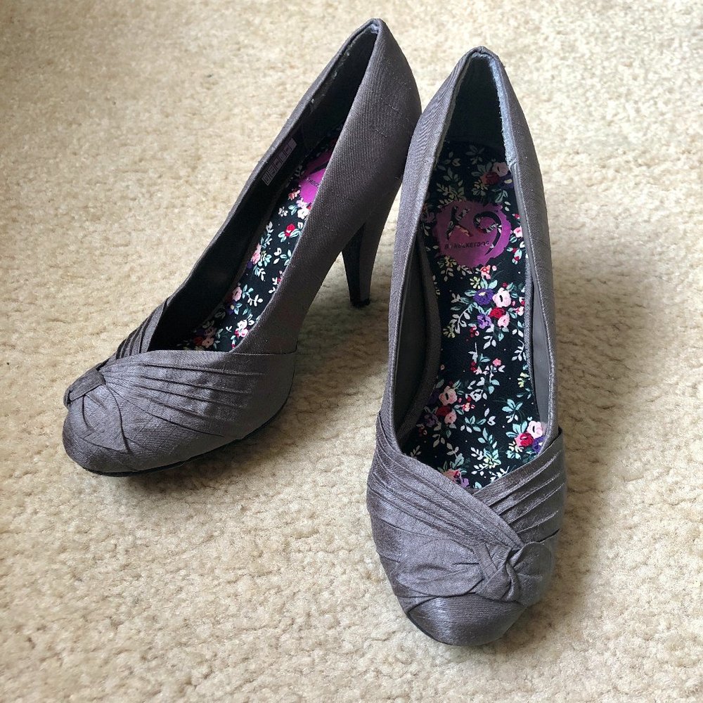 K9 by ROCKETDOG Gray Heels
